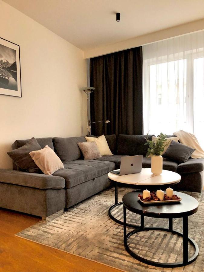 Apartaments Airport Okecie Premium Varšava Exteriér fotografie