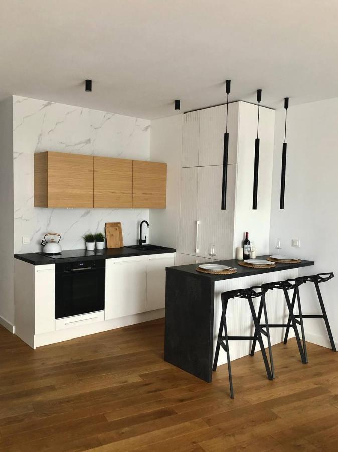 Apartaments Airport Okecie Premium Varšava Exteriér fotografie